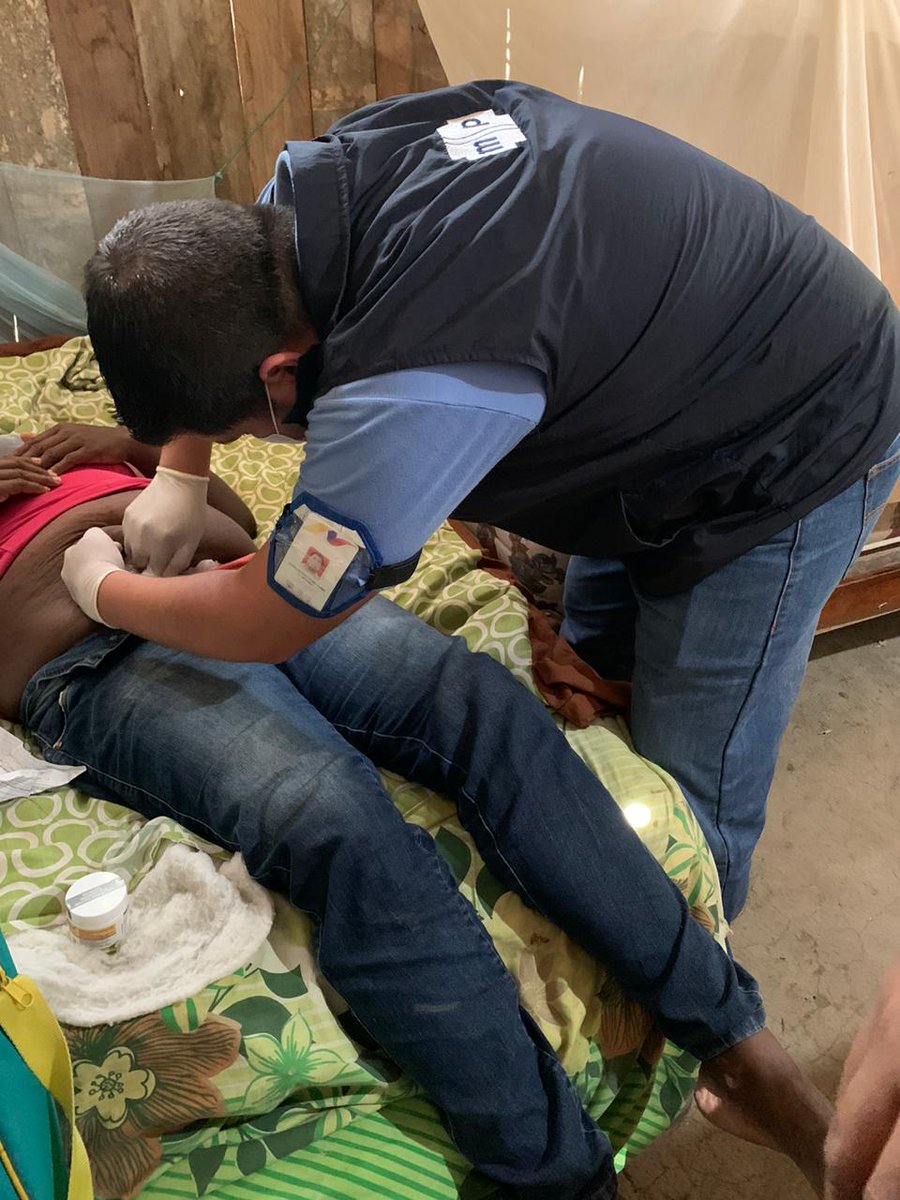 SaludImbabura's tweet photo. #Esmeraldas | Con el objetivo de de garantizar una atención integral a Usiarios vulnerables personal del centro de salud tipo A San Mateo del #Distrito08D01, realiza visitas domiciliarias en el recinto Timbre de la parroquia San Mateo #SaludEnTerritorio https://t.co/9rO1QH3gr3