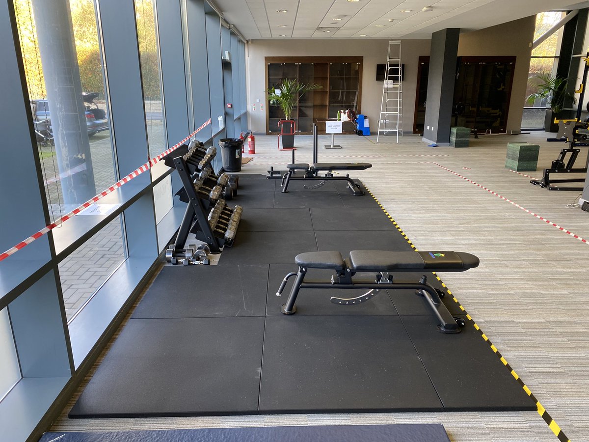 TomTurner90's tweet image. Great to link up again with @aperformanceltd to add some additions to our gym ahead of this winter @GlamCricket 🏏🏋🏽‍♂️

Exciting at how much our Pro, Academy &amp;amp; Pathway can benefit from this space for the future.

#PhysicalDevelopment #PerformancePrep #InspireAGeneration #Cricket