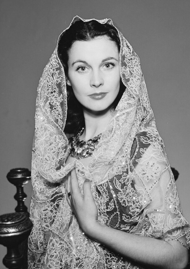 oldhllywoods's tweet photo. ‘sometimes I dread the truth of the lines I say. but the dread must never show.’

remembering the incomparable vivien leigh on her birthday, born on this day in 1913 https://t.co/OLwzqebK3f