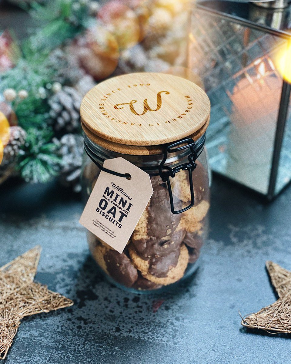 williamsbaked's tweet photo. Our new range of glass biscuit jars, filled with Williams favourite biscuits in miniature, are launching tomorrow at 7pm on our website.

Choose from Oat, Milk Chocolate Oat, Ginger, Milk Chocolate Ginger, All Butter Shortbread and Chocolate Chip!

#WilliamsBaked https://t.co/hhvgYIqNFs