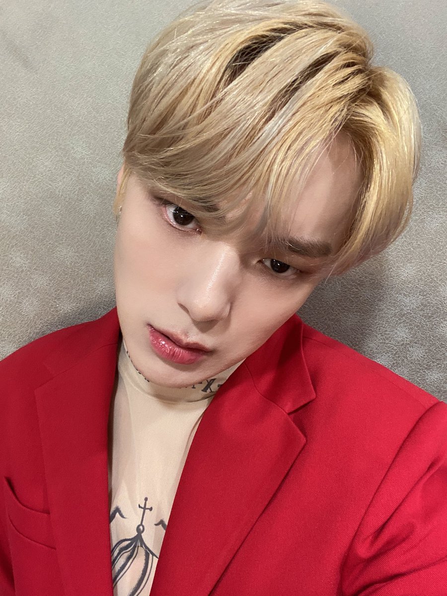 OfficialMONSTAX's tweet image. 오늘 잘 봤어요?? 내일 또 봐 #민혁