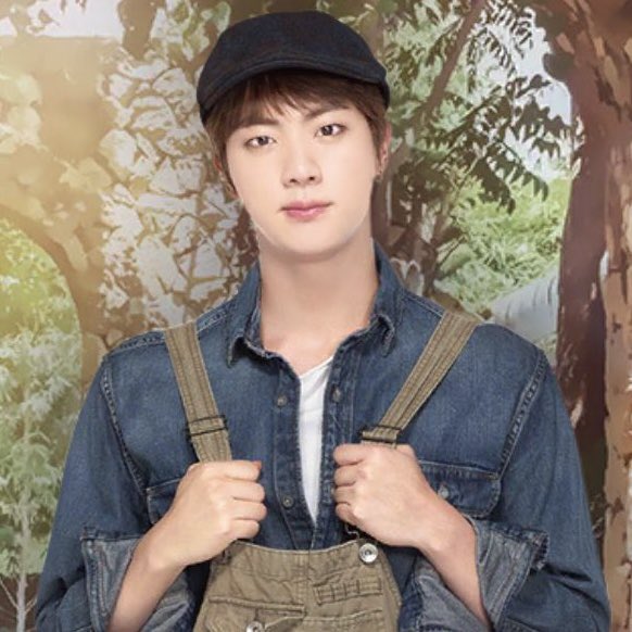 seokjinfile's tweet photo. 1 hour until Curator Jin’s concept photo will be revealed! reply with “Curator Jin” below 🌌🎹🎨 https://t.co/PfPLp2sSDI