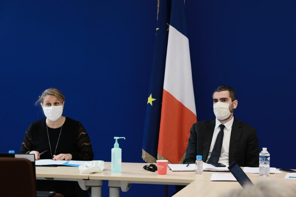ANCTerritoires's tweet photo. 🗓 Aujourd'hui se tient la rencontre nationale des délégués #PolVille du préfet, introduite par la ministre @NadiaHAI78 et notre DGD François-Antoine Mariani.
📋 Au programme : présentation de la plateforme #GrandeEquipe, ateliers, échanges sur l' #InclusionNumérique. https://t.co/BjNHjRCrzJ
