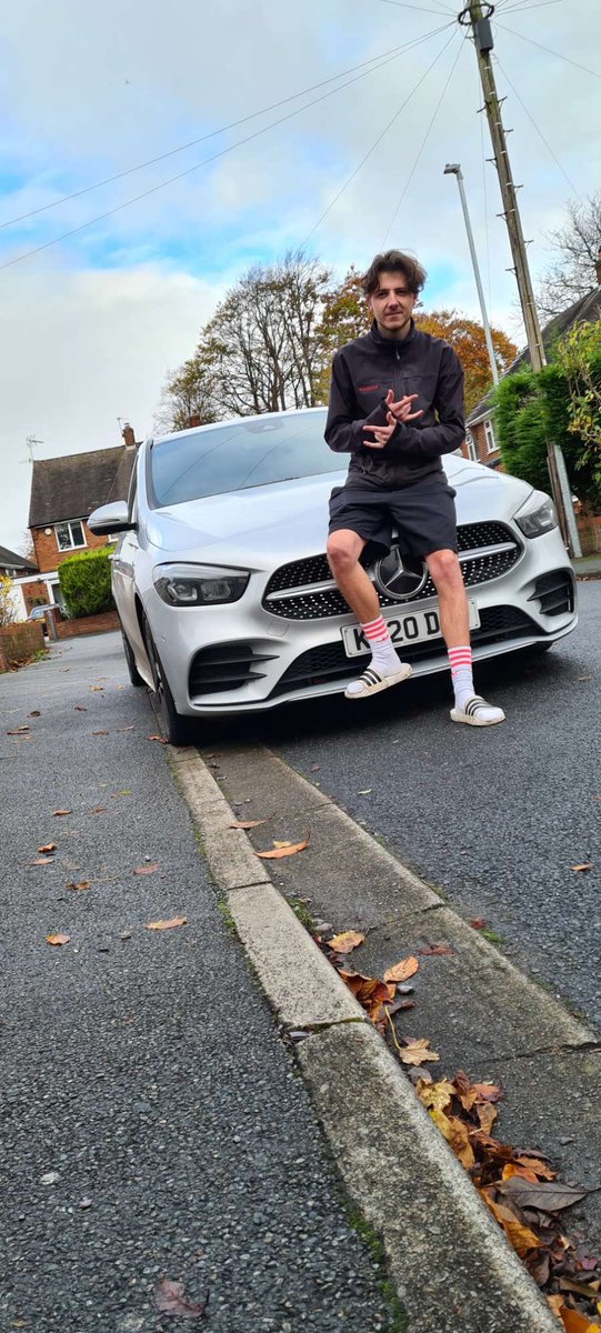 Ash 👇🏽 tweet media