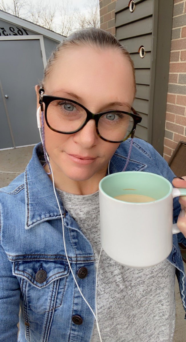 smileitsfree44's tweet photo. Ready to take on the world one cup of coffee ☕️ at a time 🤣 #CoffeeLover Happy Thursday Everyone #bekind or #bequiet we all have #choices which then creates the  #balance 🤣 🇨🇦❤️🇨🇦 #terriwisdom 🤦🏼‍♀️ #usewithcaution🤣 https://t.co/g5fwQreecf
