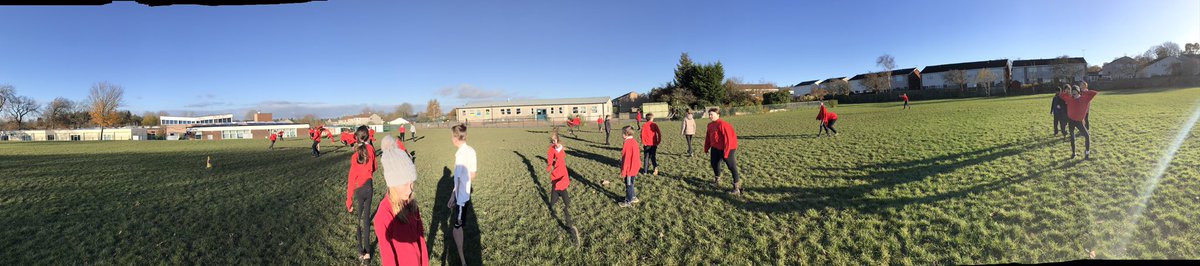 MilneJaime's tweet photo. A big game of Rob the Nest in the sunshine! https://t.co/HYToeDMOqV