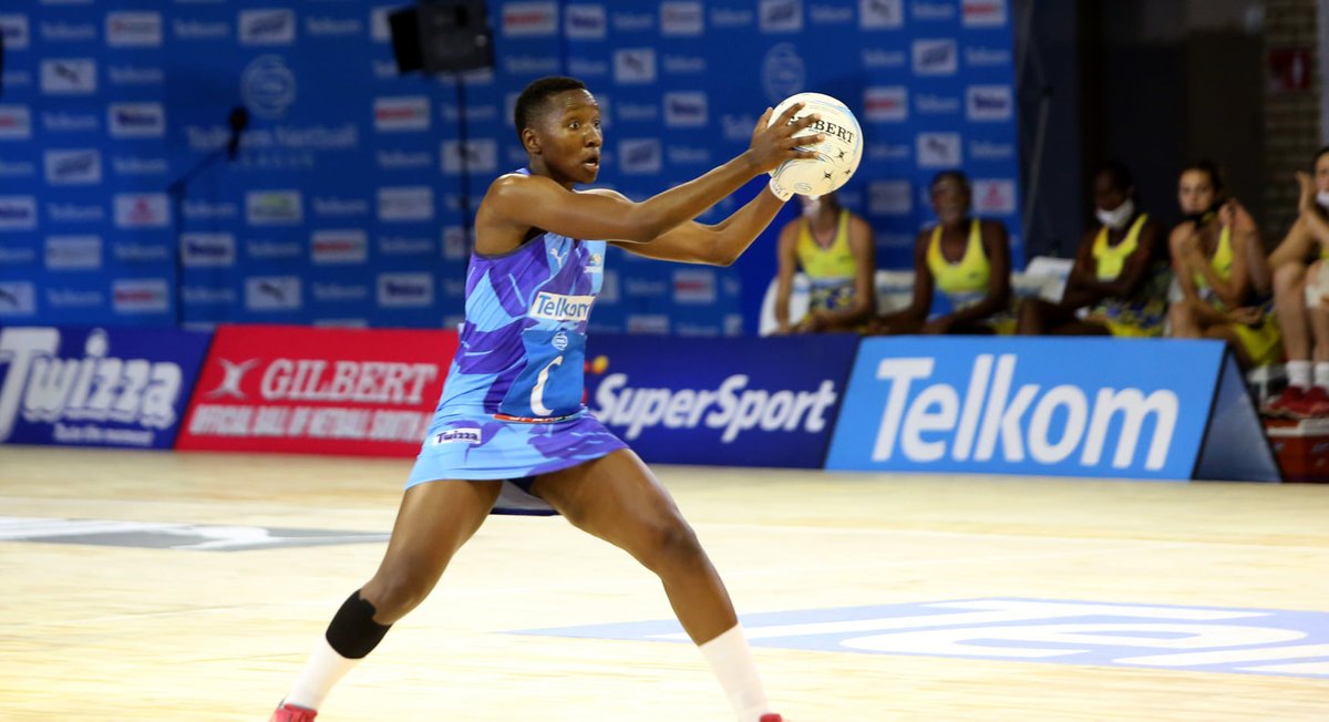UFSweb's tweet photo. Five Kovsies – Karla Pretorius, Khanyisa Chawane, Lefébre Rademan, Ané Retief, and Sikholiwe Mdletshe – have been included in the Protea netball squad of 30 players. 

#ProteaNetball | #ProudlyKovsies | #KovsieNetball https://t.co/laIFzRDwCd