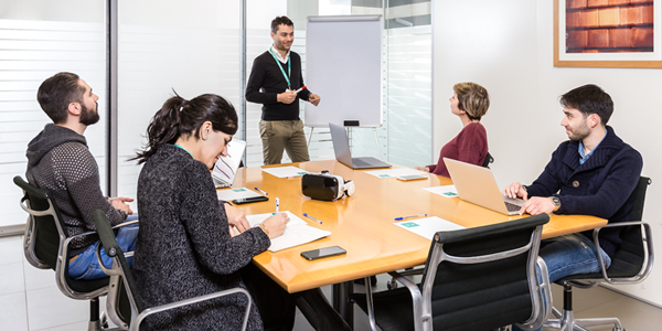 La nostra newsletter è tornata, rinnovata e ricca di novità! 
Scopri il nuovissimo catalogo dei corsi dedicati alle aziende e non perdere i nostri prossimi #eventilive. ➡️ mailchi.mp/opencampustisc…

#opencampuscommunity #opencampuslive #opencampusevents