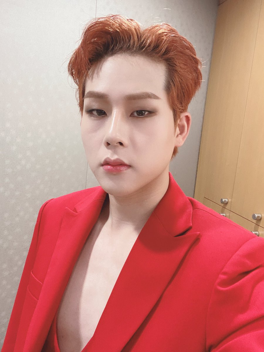 OfficialMONSTAX's tweet photo. 러브킬라 첫방이었는데 진짜 감회가 새롭고 기분 조타 ㅠㅠ 앞으로도 화이팅 하자 우리 몬베베❤️ #주헌 https://t.co/I9d5IjJDQ6