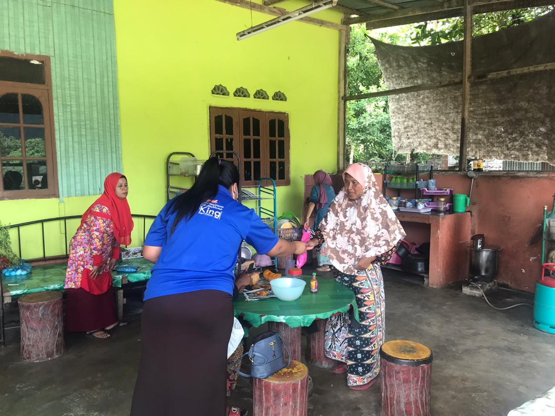 JapenKelantan's tweet photo. IOW KEMPEN PEMBUDAYAAN NORMA BAHARU: PUTUSKAN RANTAIAN COVID-19

🔹Gua Musang @PMRGuaMusang_

DUN Nenggiri

05 November 2020 (Khamis)
 3:00 petang
Kampung Jerek

#KomunikasiKita #bergheh
@azahar10920255 https://t.co/rQWP4A8bpp