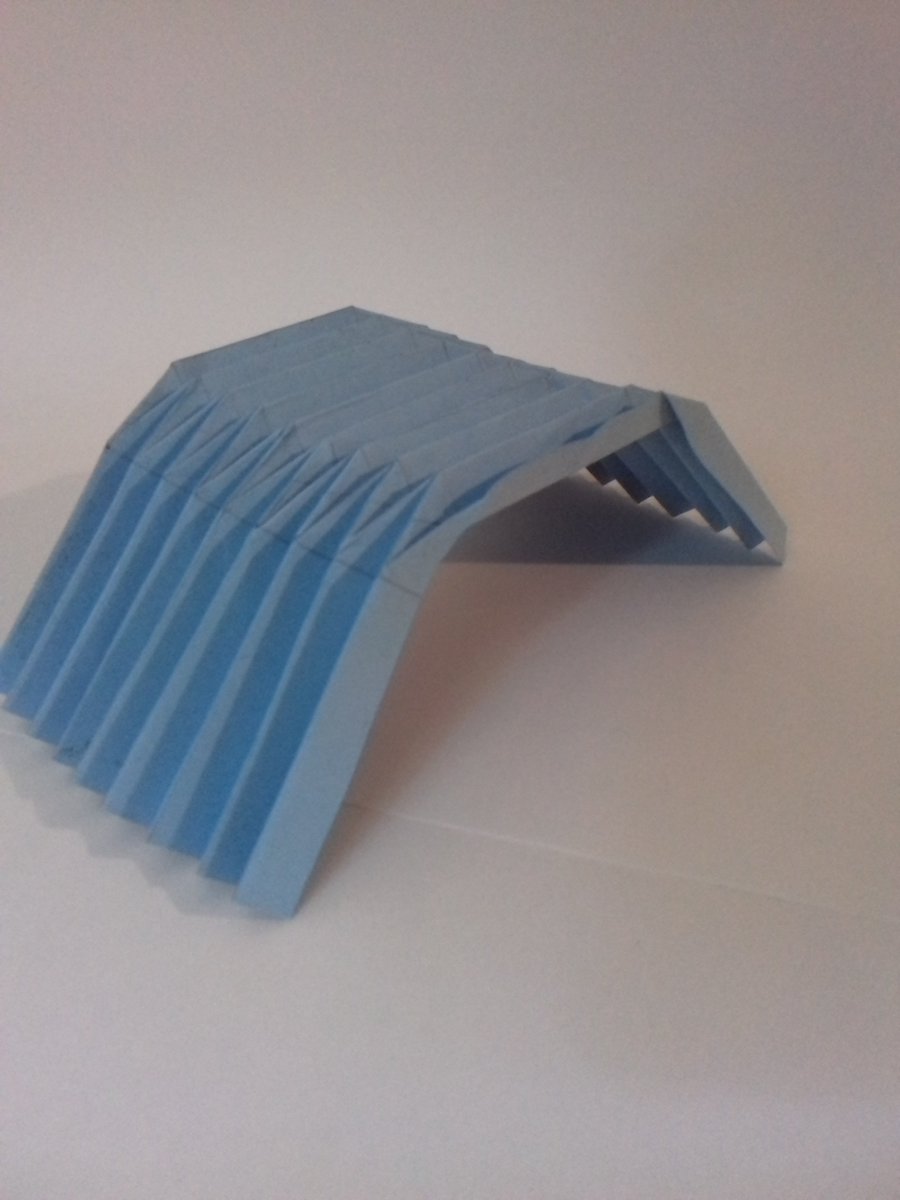 archbyalis's tweet photo. #correcion2 #3Origamis #OrigamiArquitectonico #Maqueta #SeccionC2020C #TecnicasDeRepresentacion #rjmc2020c @notiuru @arquitecturauru @cardonarichard  #AlisCastellanos 1 https://t.co/dntkC4VgST