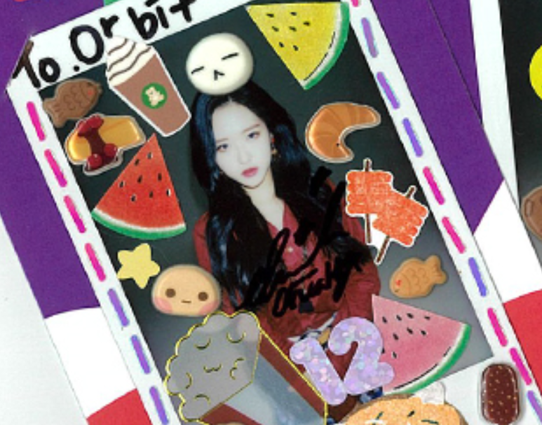 T203u's tweet photo. @MUPLY_PLAYLIST @loonatheworld 또녜주씨의 정성가득 스티커가
꽉찬 저 폴라로이드야 말로 제꺼가 
확실하네요!!!

이폴라를 받기위해 
여지껏 팡탈의 가시밭길을
견뎌왔나봅니다🤗 https://t.co/QzpOZHGv6Z