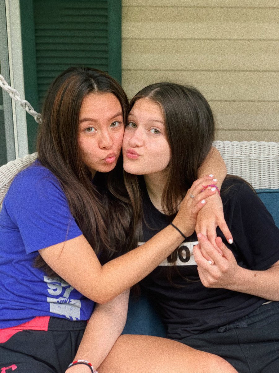 cameronswaff's tweet photo. 9 months with my best friend❤️ I love you more and more each day @destinyjoy_7654 https://t.co/O3BrPVMGhv