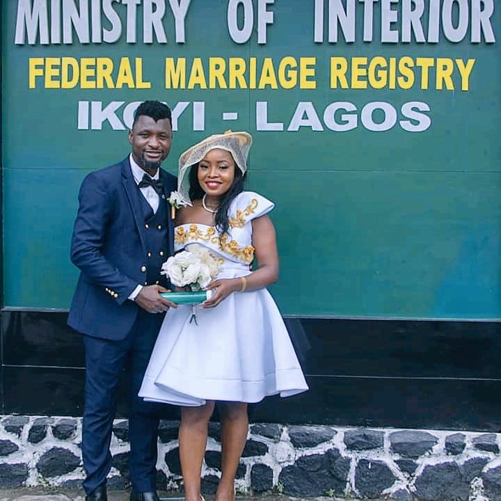 alume199's tweet photo. Congratulations #wiatrose. Na #man you #marry https://t.co/cMisygO8th