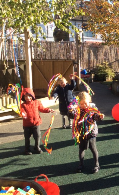 EarlsfieldSch's tweet photo. Remember, remember the fifth of November! Watch out for the pop, the bang and the crackle of Reception dancers #fireworkdance #5thNovember #guyfawkes #bonfirenight #reception #eyfsdance https://t.co/1nEUIqfvTt