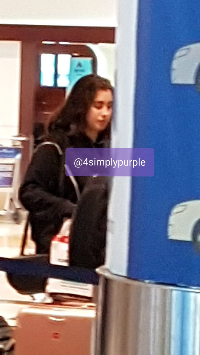 4simplypurple's tweet photo. 3. #Fifth Harmony
Date: 15th March 2018.
I've never shared these pictures before. Not sharing my selfies with them but meeting them made my day especially Lauren. I waved at Normani and she smiled at me. Dinah gave me a ✌.
#Unseen #LaurenJauregui #DinahJane #Normani #AllyBrook https://t.co/JkLgabnksJ