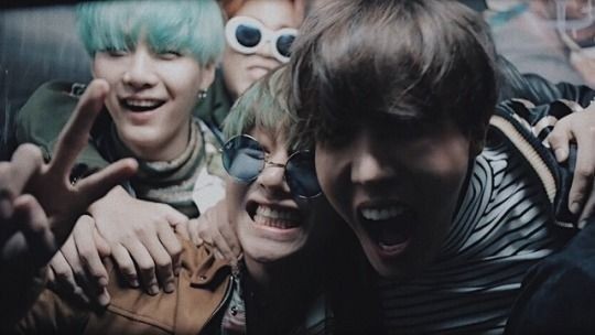 zayneslvr's tweet photo. them https://t.co/Glg5dgQsSM