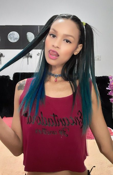 Hello guys! Come and enjoy my sexy body and discover how naughty I am! You will not regret! 😈😈  https://t<a href="/tag/model"class="tags"><span>#model</span></a><a href="/tag/chaturbate"class="tags"><span>#chaturbate</span></a><a href="/tag/chaturbatemodel"class="tags"><span>#chaturbatemodel</span></a>