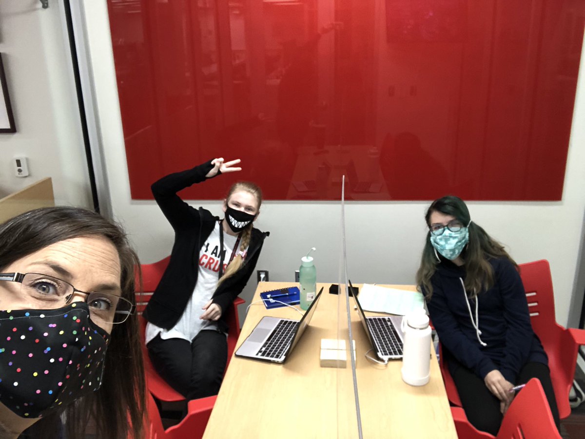lynnspady's tweet photo. Getting ready to CodeCush with these rockstars ⁦@WestsideMiddle⁩ ⁦@Westside66⁩ #wcs66 Excited for all that ⁦@unocist⁩ has planned for the next couple days! ⁦@KristeenShabram⁩ #codecrush ⁦@khazanchi⁩ https://t.co/hg5ZjfxuJf