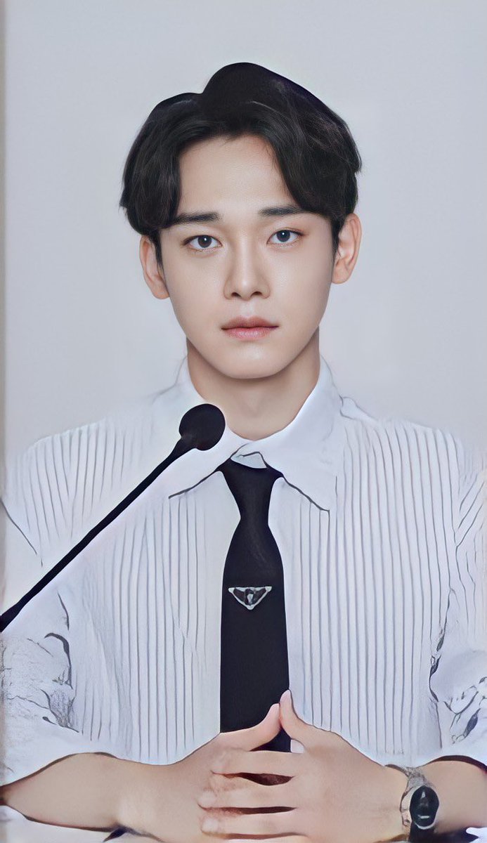 EXOChenFc1's tweet photo. จะบอกว่าหล่อก็ได้หมด จะพูดว่าสวยก็ได้อะ 😳 https://t.co/sekwONr6nH