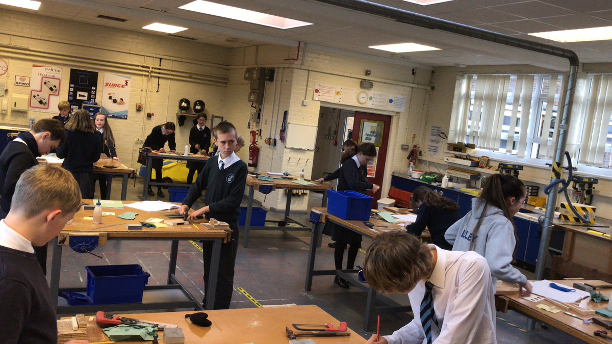 valleygardensnt's tweet image. Fantastic work from some of WR. Learning about wood joints and the importance of accuracy. #vgmsdt #willitwork