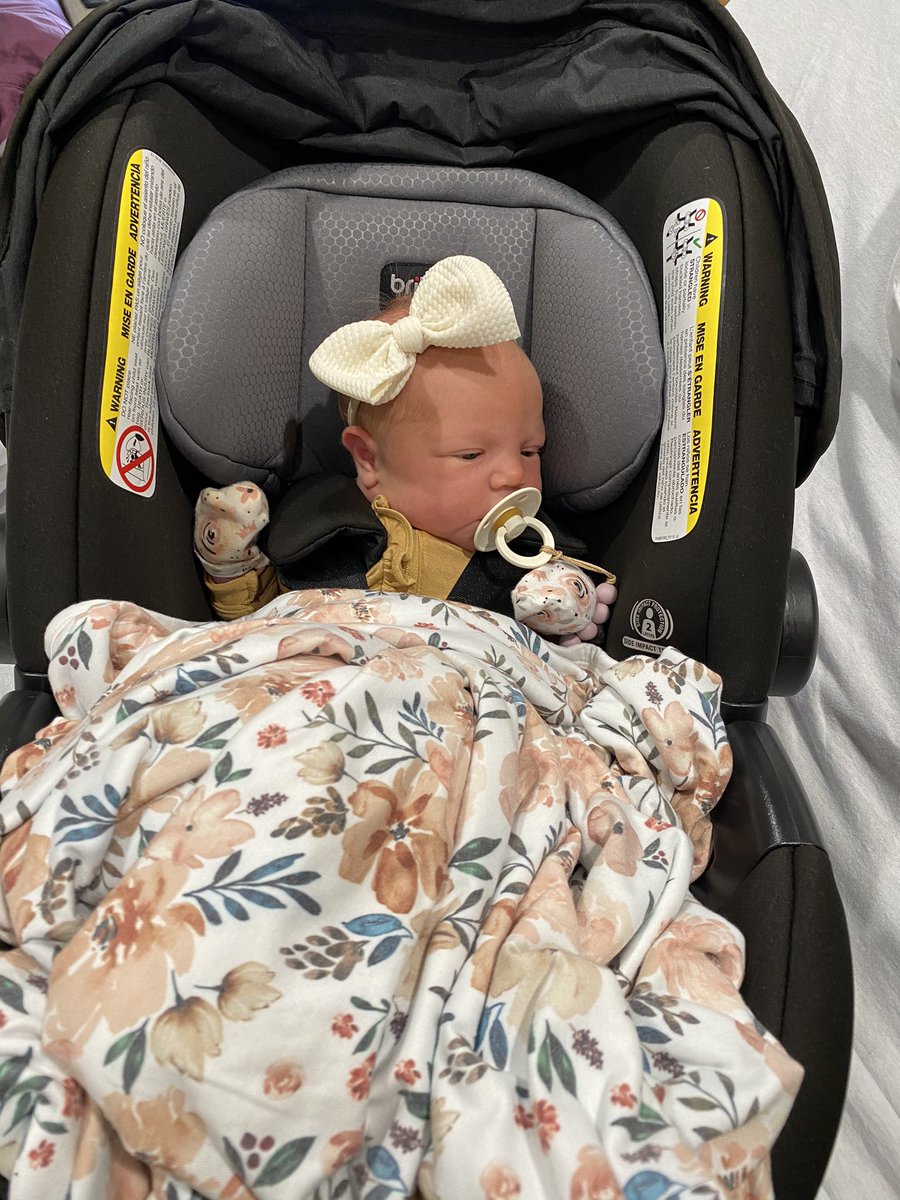 April Bengert tweet media