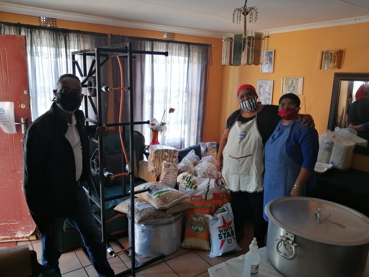 ChristianCareCT's tweet photo. Today Omw what a day guys after months of emails, prays and nagging to the Mayor office we received our kitchen equipment and care packs.
Thank you Mr Mayor and Mr Counceler Elton Delarey Jansen we really appreciate your support in our organization.
@CityofCT #covid19 #CapeTown https://t.co/ZaUY5poq0O