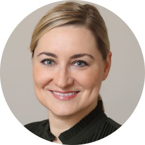 OvationMagazin's tweet photo. Sabine Sommer @sommervie ist neuer Senior Manager External Communications &amp; Media Relations bei @pfizeraustria https://t.co/eR5GyPeefu #Karriere #Karrieresprung #OVATION #Interview #Presse #Medien #Aufstieg #Medienbeobachtung #Kommunikation #Gesundheit #Pharma https://t.co/8XtluNFHX7