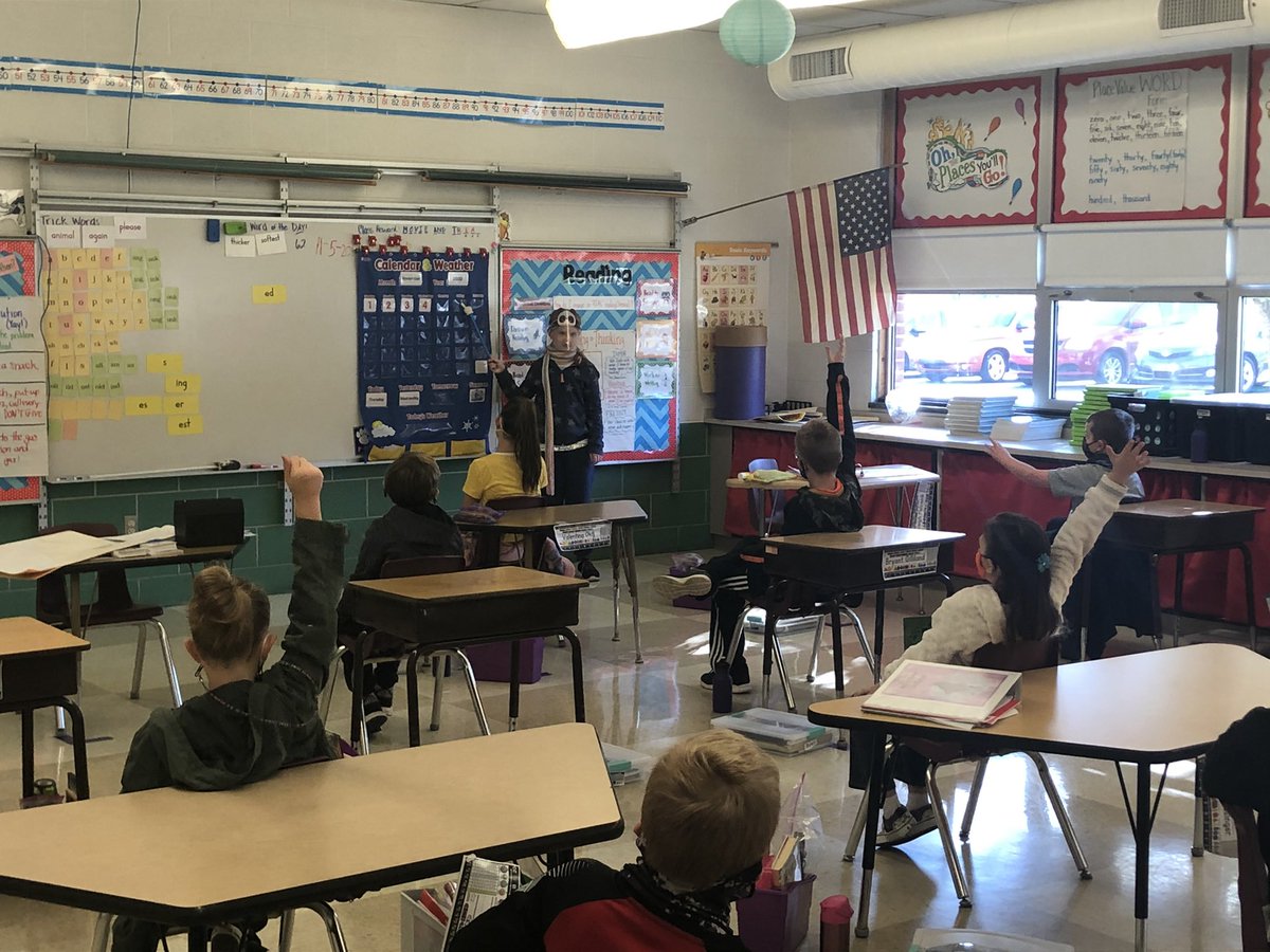 I love when polar cubs courageously lead! #reconnectnycsd @NESPolarBears