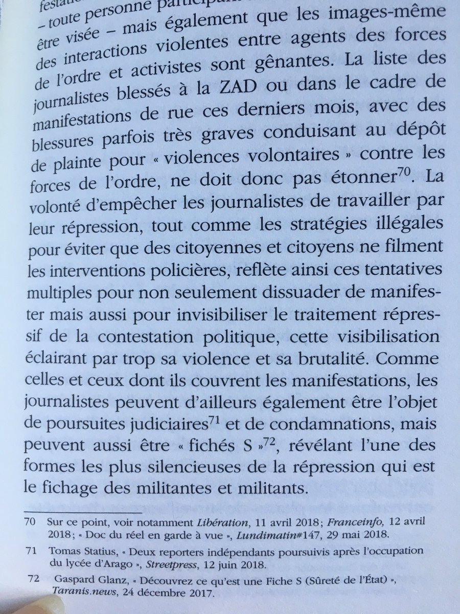 VCodaccioni's tweet photo. Voilà ce que j'écrivais dans Répression à propos des stratégies illégales pour empêcher de filmer les interventions policières.
Si la loi "Sécurité globale" passe, l'illégal sera légal, la répression sera encore plus invibilisée et renforcée https://t.co/Mu7OvPcQgP