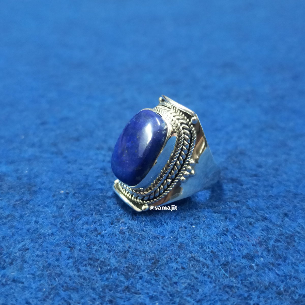 samajit7's tweet photo. Lapis Lazuli Ring, 925 Solid Silver Ring

https://t.co/cDvHR8iYWK

#BluestoneRing #StatementRing #WomenRing #HealingRing #YogaRing #ProposeRing #vintagRing #UniqueRing #EngagementRing #GemstoneRing #ExclusiveRing #DesigneRing #CockailRing #FriendshipRing #WeddingRing #Stackable https://t.co/Czz2Pz1V6m