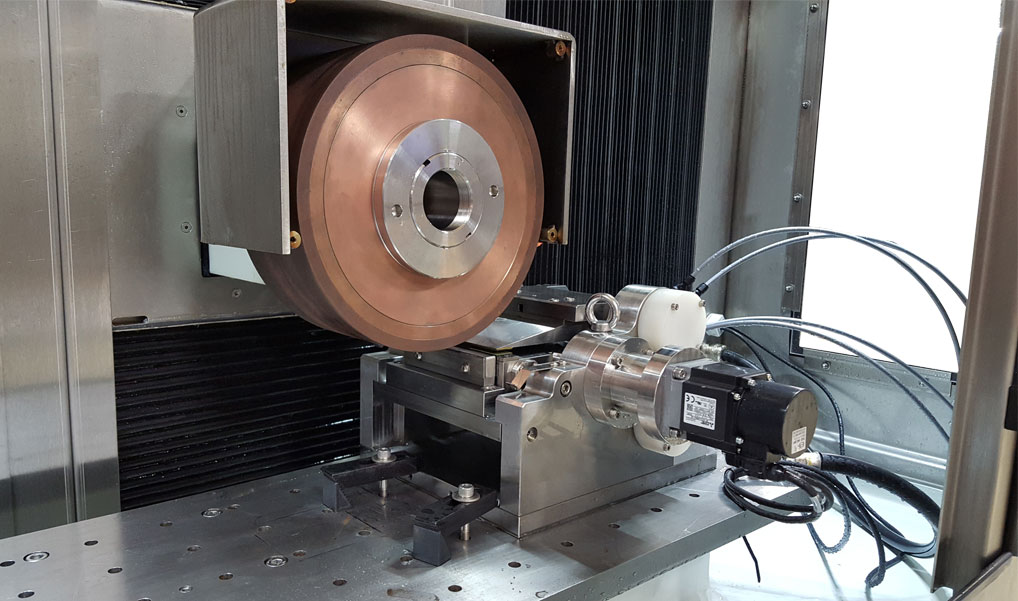 Our #Electrochemical Point Grinding System is an efficient way to grind points on multiple needles or wires per cycle. Read more in this article from <a href="/MfgNewsWeb/">Manufacturing News™</a>. 
glebar.com/ecg-needle-poi…
...
#MedicalMfg #surfacegrinding #manufacturing #Glebar #Tridex #Everite