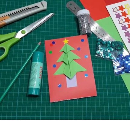 NonSoCheNick1's tweet photo. Card for Christmas origami 
#5novembre #origami #Dicembre #DECEMBER #Tutoriales #tutorial #DIY #xmas2020 #xmasgift #bigliettifaidate #card #crafting #handmadewithlove #handmadegifts #YouTuber #youtubevideos #videotutorial
 
https://t.co/Vz6JXcNgvz https://t.co/kR1didxS6I