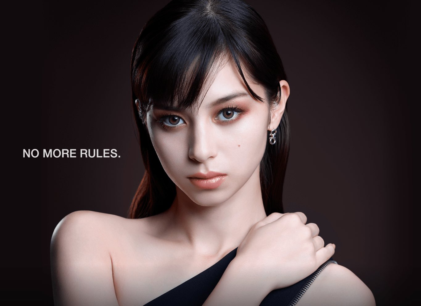 辻愛沙子 Arca 今プロモが回ってきて思い出したんだけど Kateの No More Rules ってコピーが本当に好き 強い女感というか 自主性のある女性を一貫して保ってるクリエイティブも ブランドの意志を感じてとても好感が持てる 好きなコピートップ３に