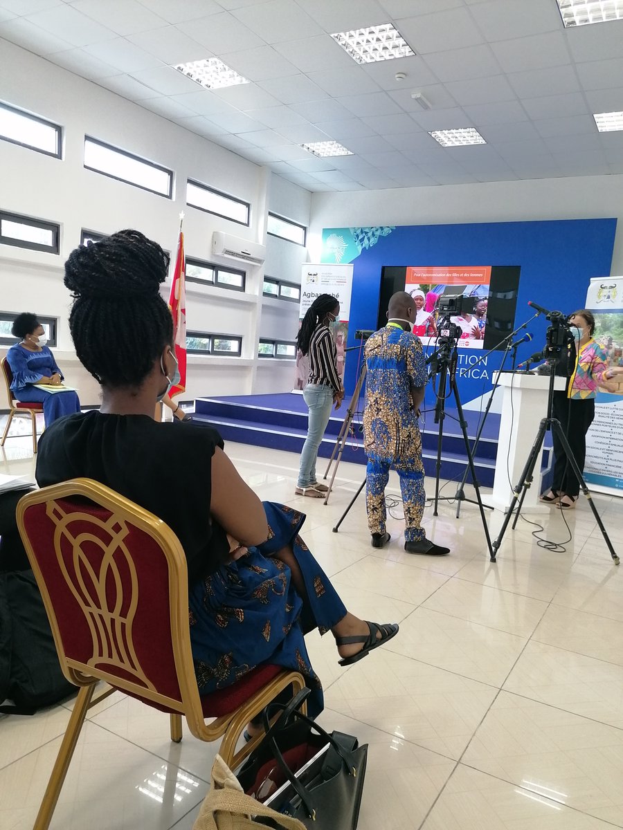 Sèmè City tweet media