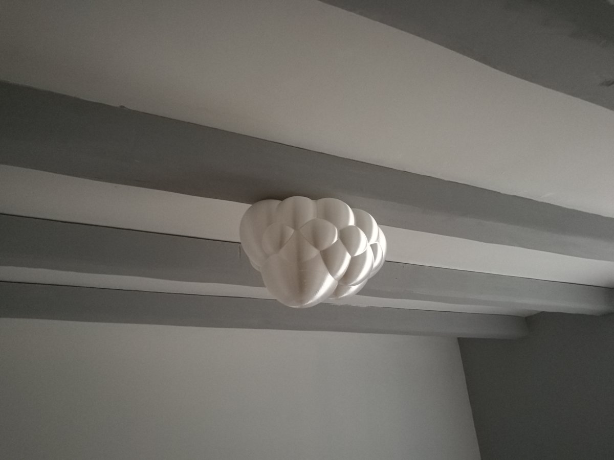 AtelierdeG's tweet photo. Plafonnier nuage écoresponsable https://t.co/iwIGyej93L