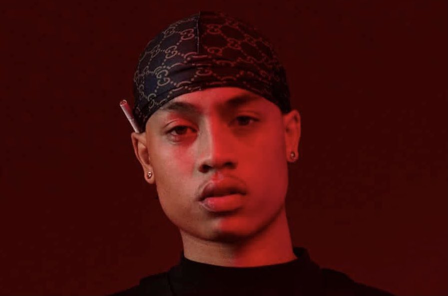 Kulturlesite_'s tweet photo. Les sorties du vendredi

PROJETS

-Médine
-Deen Burbigo
-NAV
-NoName

SONS

-Booba
-Gims x Gazo
-Oboy
-Zola (Booska-p)
-Norsacce x Ashe22
-NBA Young Boy x Nicki Minaj
-2 Chainz x Mulatto
-Fivio Foreign x Big Sean
-Zikxo
-Lil Skies
-4Keus Gang
-Sean
-Swae Lee x Tyga x Lil Mosey https://t.co/K94QJZ8gb7