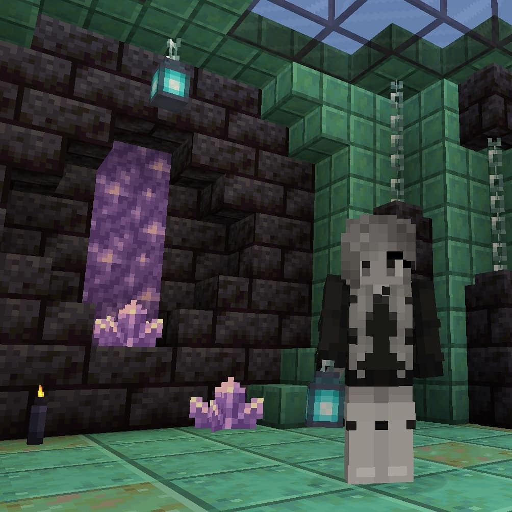 Flanneuh's tweet photo. Minecraft 1.17, ça promet !! 🤩😍
Vous en pensez quoi de mon petit temple ? 

#minecraft #flannou #flanny #minecraftbuild #minecraftdecorations #minecraft1.17 https://t.co/hFXfmrh6Vj https://t.co/DnWeXo3TsZ