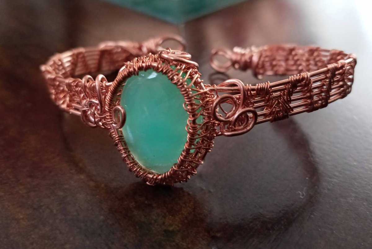 Excited to share the latest addition to my #etsy shop: Copper and Chrysoprase Wire Woven Bracelet etsy.me/3jUWROY #copper #southwestern #green  #women #stone #bohohippie #chrysoprase #sportsmans festival