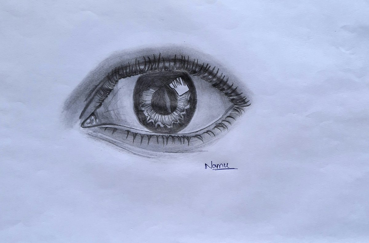 _namu_01_'s tweet photo. That's the only place where the truth never fades away...
#Namasya_Art 
#ArtistOnTwitter #realistic #realisticdrawing 
Eye speaks truth  ...

#DREAMER ✨

🕊 https://t.co/FYiIVM6feE