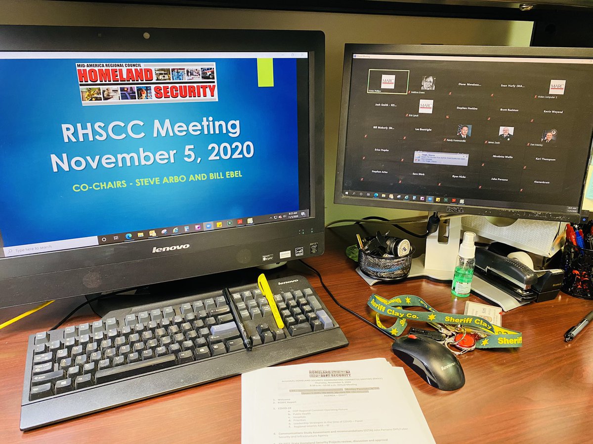 ClayCountyMO_EM's tweet photo. Attending the Regional Homeland Security Coordinating Committee Meeting #RHSCC this morning! #CommunityPartners #WorkingTogether to provide a strategic emergency response plan to prevent, protect, mitigate, respond, &amp; recover from threats &amp; hazards to our region. #BePrepared https://t.co/X9b6GMueYR