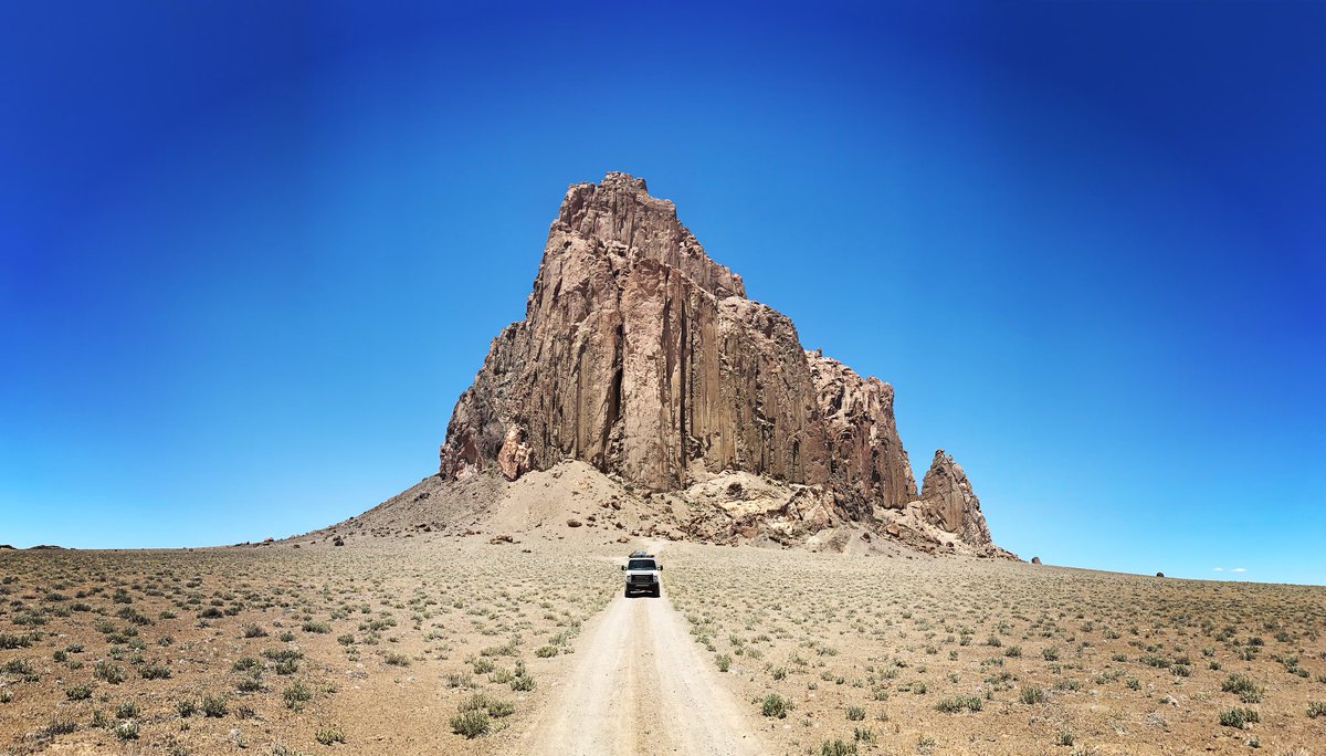 bigrigventures's tweet photo. โฃCampervan at Shiprock
.โฃ
.โฃ
.โฃ
.โฃ
.โฃ
#travelcouple #goldbeach #explorevanx #sprinter #campervan #vintage #vanlifestyle #motographer #contessa #modifiedcars #savemodification #sunrise #love #soulnomade #vaninspiration #camper #stancenation #vanlifeexplorers #keralatourism https://t.co/pXeMTLQJs3