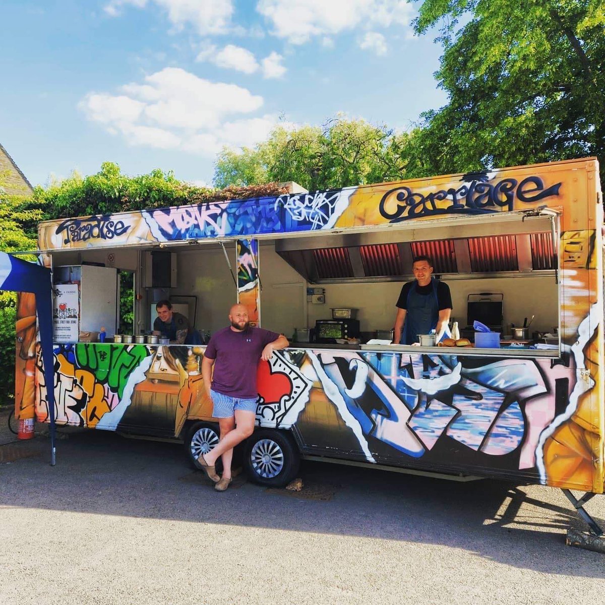 CotswoldsGent's tweet photo. We have added the @AngelAtBurford, @thecurrycorner, and the Paradise Carriage at @Whatley_Manor to our takeaway guide.

https://t.co/vLwQwysNZ4

The guide has had an incredible response with over 3,000 views already! 

Keep supporting local 🤘🏼 https://t.co/wyBdZjPPyx