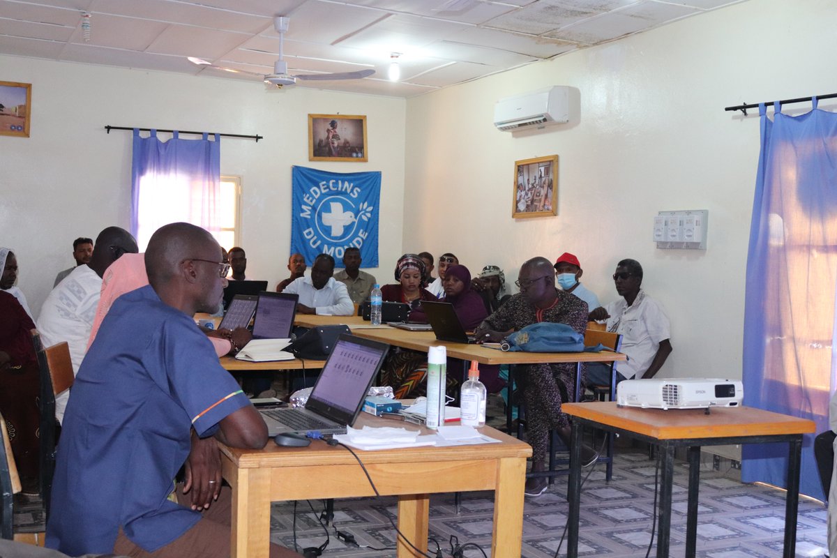 MdMNiger's tweet photo. A MdM, nous #croyons aux valeurs
Après la revue semestrielle de la mission qui s’est tenue à Agadez du 06-09/2020, une journée a été consacrée à la #vulgarisation des documents sur le code de conduite du réseau international de Médecins du Monde Belgique. https://t.co/yvSmGCHash
