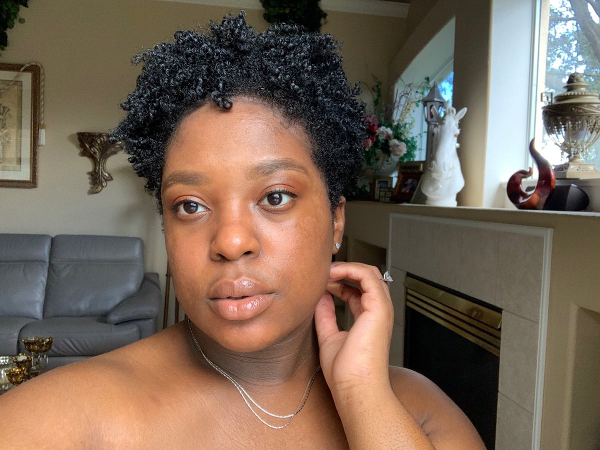 organicallytati's tweet photo. Cut my hair and I love it ✨❤️ #twa #shortnaturalhair #naturalhair #type4hair https://t.co/w8aHsfFw7Y