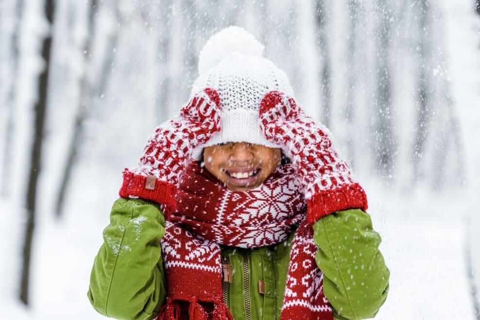nlbasketball's tweet photo. RT @activeforlife: Being dressed for the weather is the first critical step to embracing the seasons. Check out these 10 tips to get kids dressed for the outdoors: https://t.co/7FXaXQMovZ #GetOutdoors #ActiveInNature #ActivePlay https://t.co/sz6K7lcfIH https://t.co/fLZVnUTTEQ