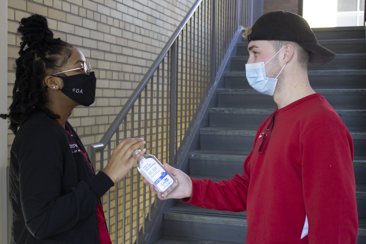 UofL_Nursing's tweet photo. Special thanks to @cerave and @HealthyNurseUSA for the supply of hand sanitizers and moisturizing creams for our students and staff. π₯°#YourGratitudeIsShowing #healthynurse #cardinalnurse https://t.co/36UL9rwUhD