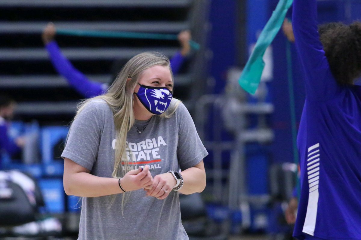 GSU_Vball's tweet photo. Pregame frames 📸 @DanVoiceMan91 https://t.co/ghF8sMRt0e