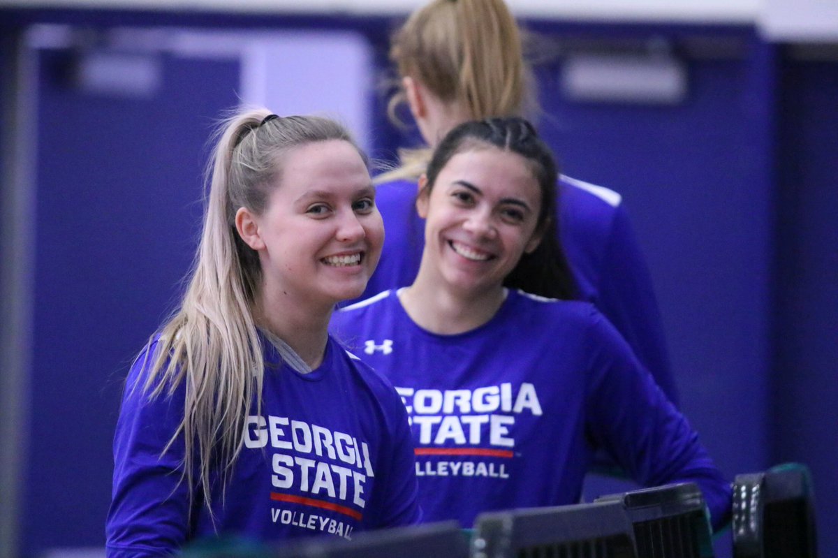 GSU_Vball's tweet photo. Pregame frames 📸 @DanVoiceMan91 https://t.co/ghF8sMRt0e