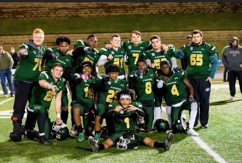 _djax23's tweet photo. My boys.. Love y’all man!❤️ #2021 https://t.co/tcyiHcKi9o